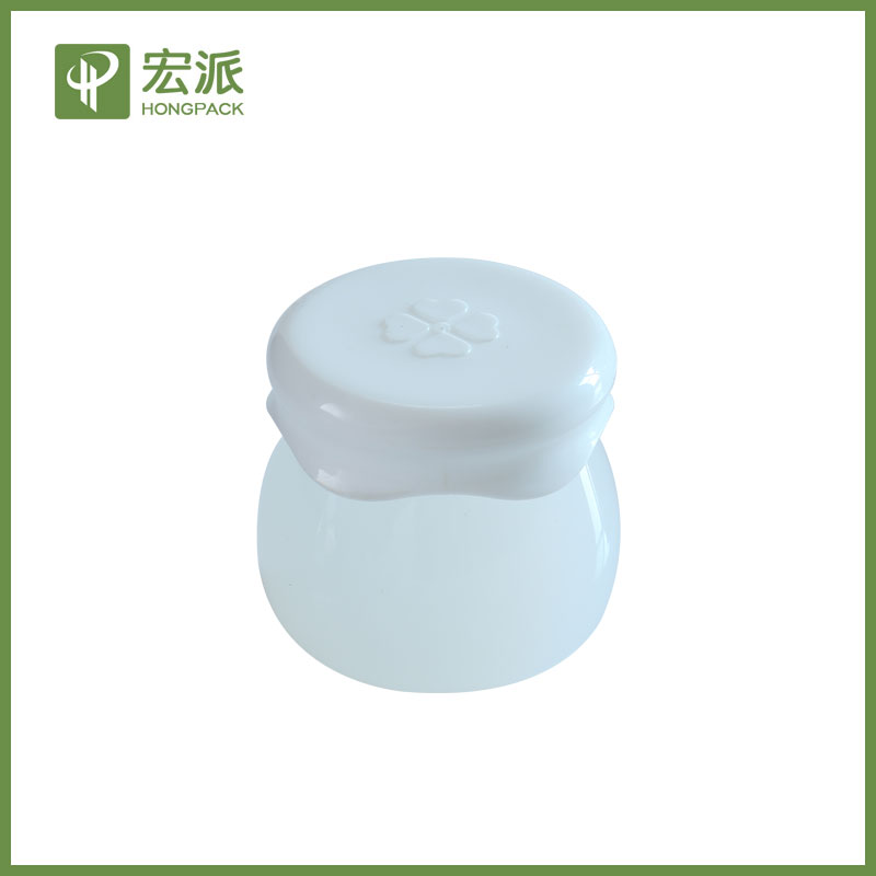 Cosmetic bottles 5